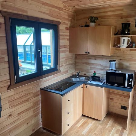 Tiny House Independante Tout Confort Et Tout Equipee Calme Et Intimee Assuree Morhange Extérieur photo